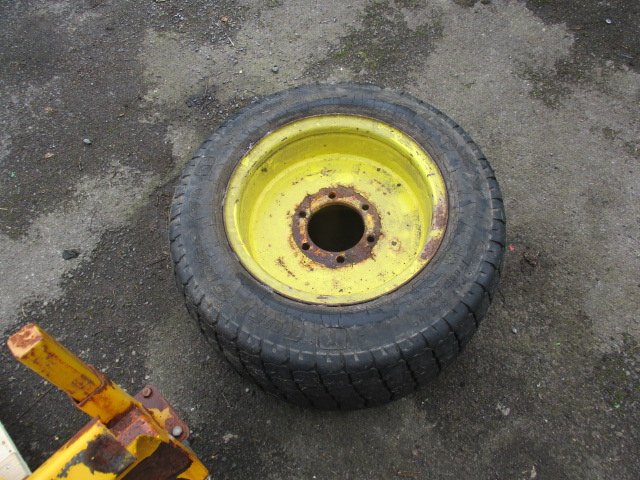 John deere lawn online tractor wheels